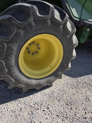 Image of John Deere X9 1000 equipment image 2