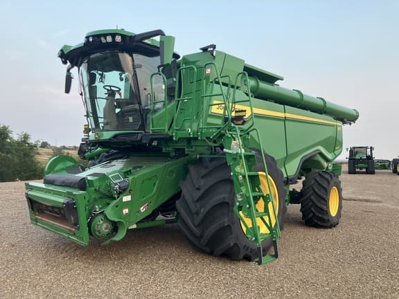 Image of John Deere X9 1000 Primary image