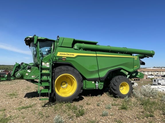 2024 John Deere X9 1000 Equipment Image0