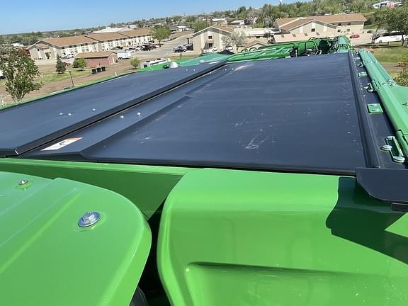 Image of John Deere X9 1000 equipment image 3