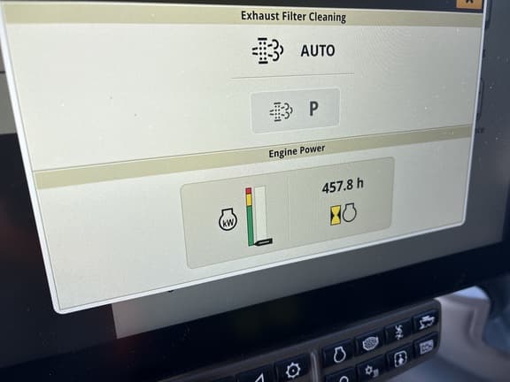 Image of John Deere X9 1000 equipment image 3