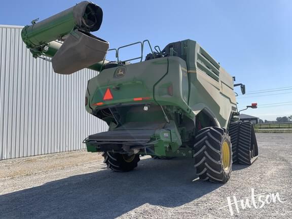 Image of John Deere X9 1100 equipment image 4