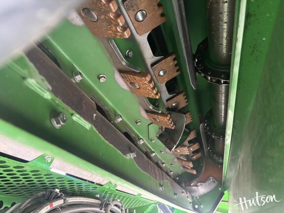 Image of John Deere X9 1100 equipment image 3