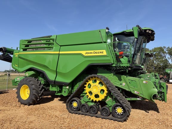 2024 John Deere X9 1100 Equipment Image0