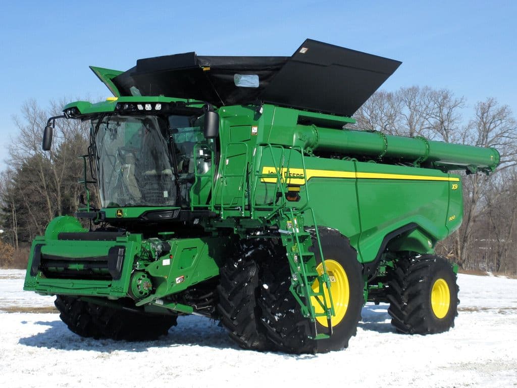 Image of John Deere X9 1100 Primary image