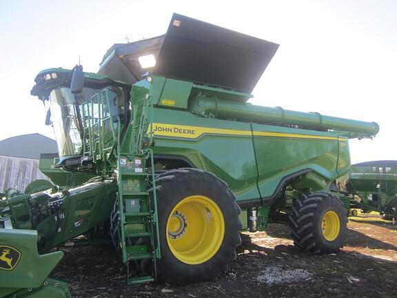 Image of John Deere X9 1100 Primary image