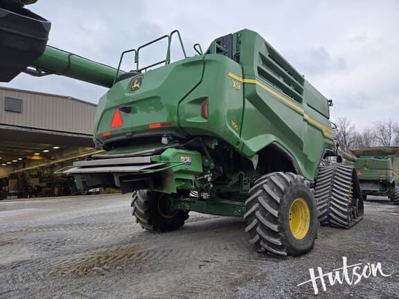 Image of John Deere X9 1100 equipment image 3