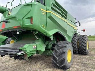 Image of John Deere X9 1100 equipment image 4