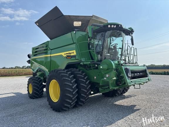 Image of John Deere X9 1100 Primary image