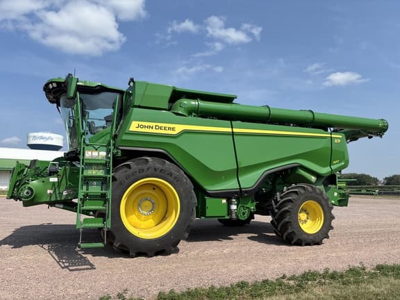 Image of John Deere X9 1100 Primary image