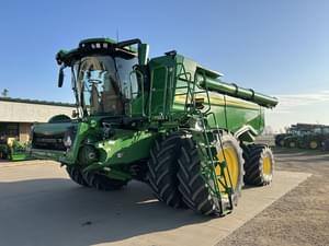 2024 John Deere X9 1100 Image