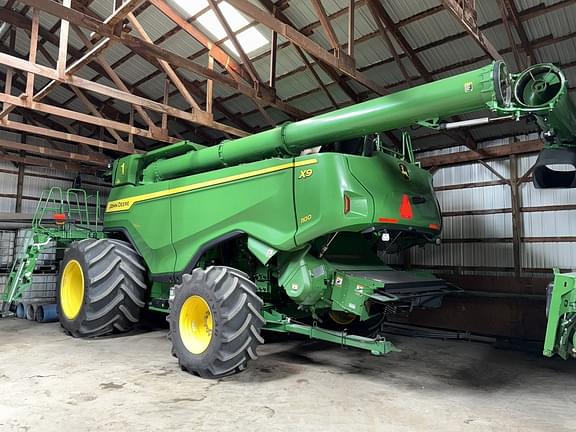 Image of John Deere X9 1100 Image 1