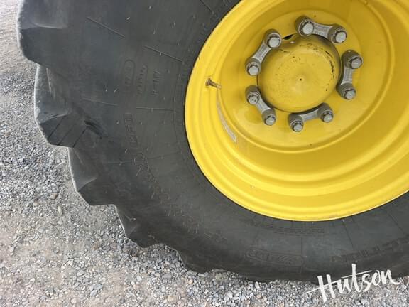 Image of John Deere X9 1100 equipment image 4
