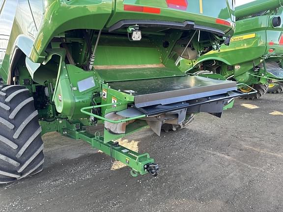 Image of John Deere X9 1100 equipment image 3