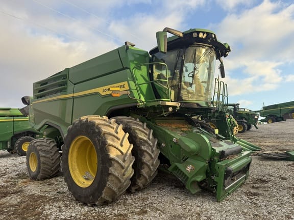 2024 John Deere X9 1100 Equipment Image0