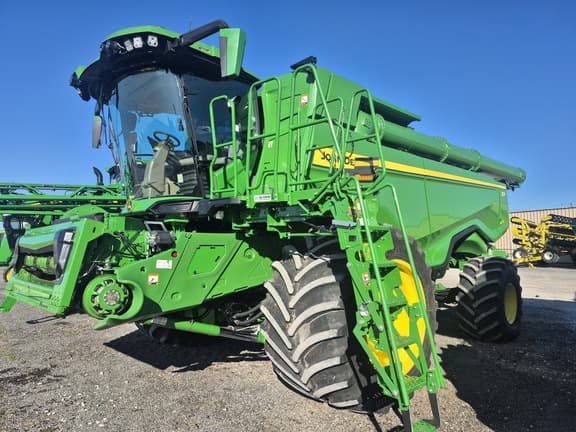 Image of John Deere X9 1100 Primary image