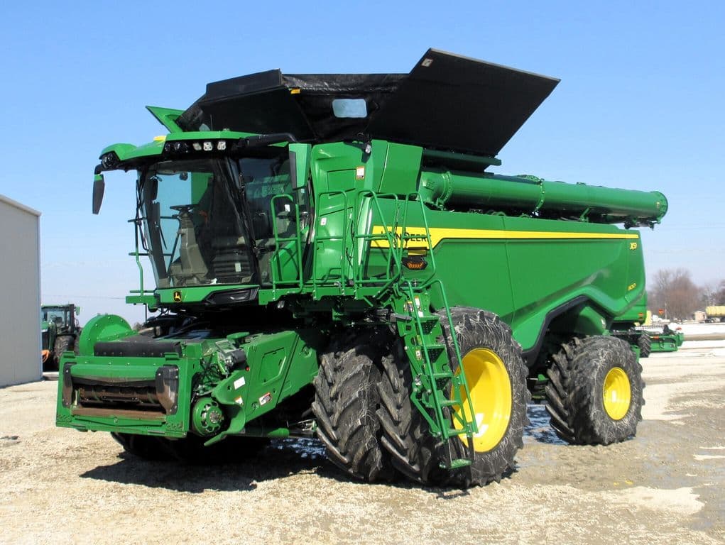Image of John Deere X9 1100 Primary image