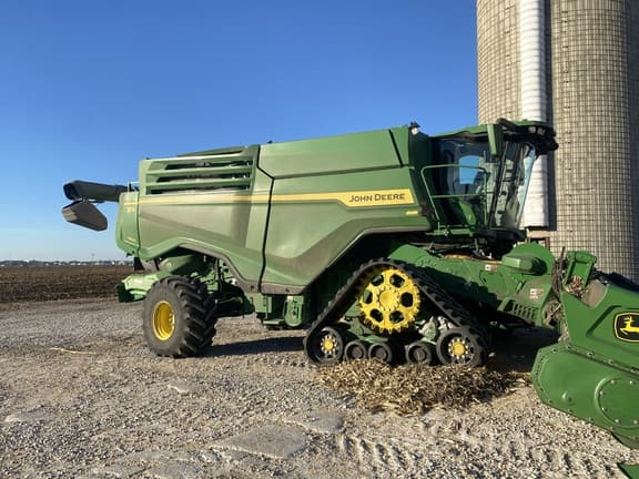 Image of John Deere X9 1100 Primary image