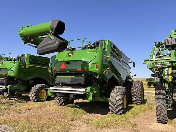 Image of John Deere X9 1100 equipment image 3