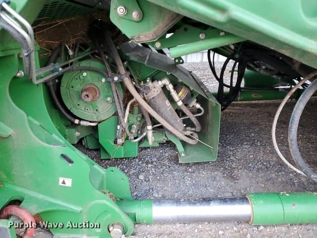 Image of John Deere X9 1100 equipment image 4