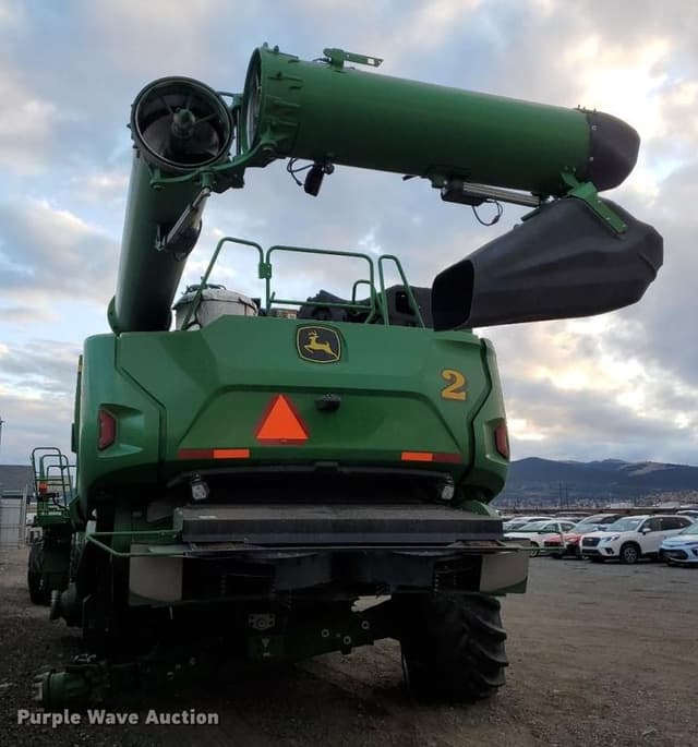 Image of John Deere X9 1100 equipment image 3