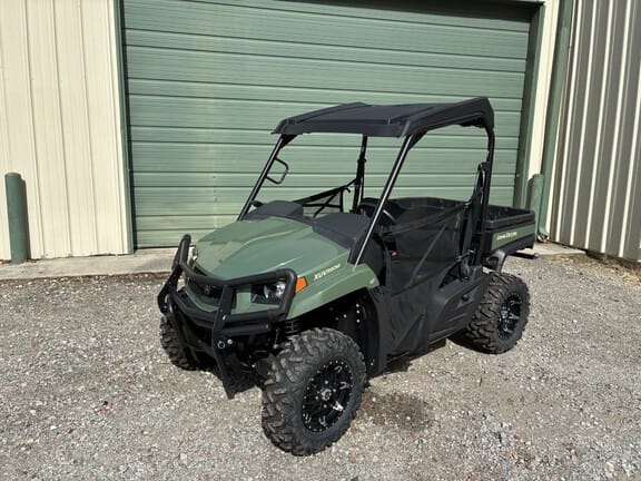 2024 John Deere XUV 590M Equipment Image0