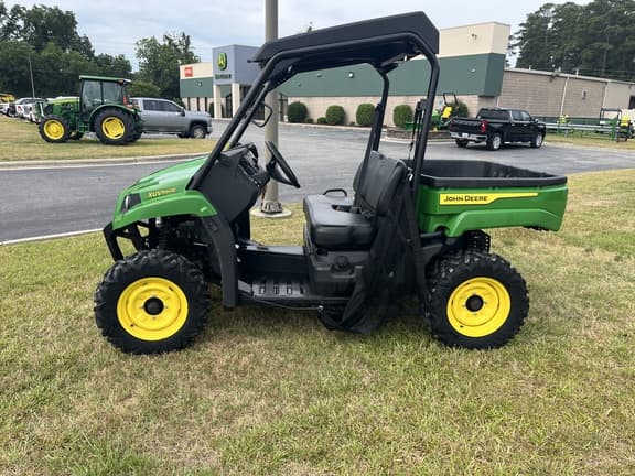 Image of John Deere XUV 560E equipment image 1
