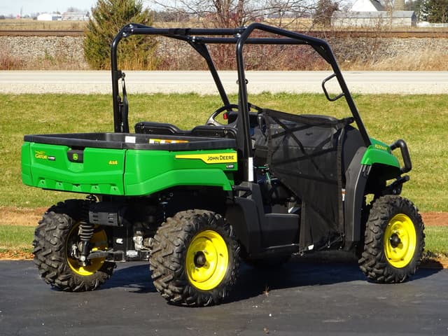 Image of John Deere XUV 560E equipment image 4