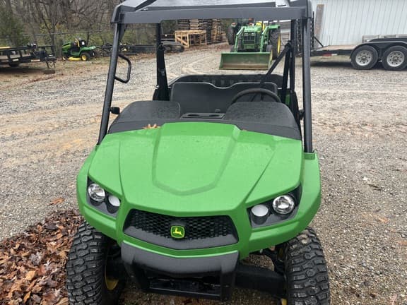 Image of John Deere XUV 560E equipment image 1