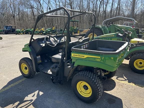 Image of John Deere XUV 560E equipment image 4