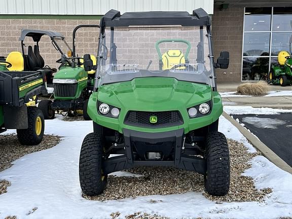 Image of John Deere XUV 560E equipment image 1