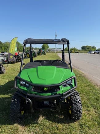 Image of John Deere XUV 560E equipment image 1