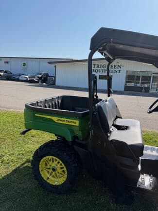 Image of John Deere XUV 560E equipment image 3