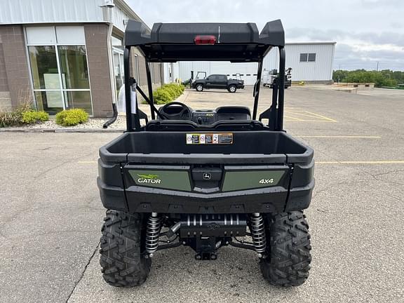 Image of John Deere XUV 590M equipment image 3