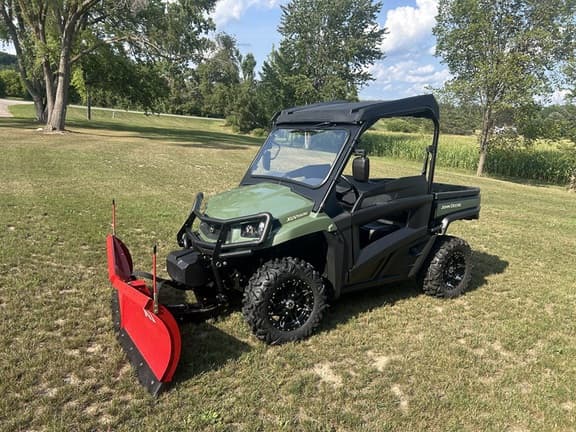 Image of John Deere XUV 590M equipment image 2