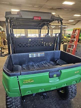 Image of John Deere XUV 590M equipment image 3