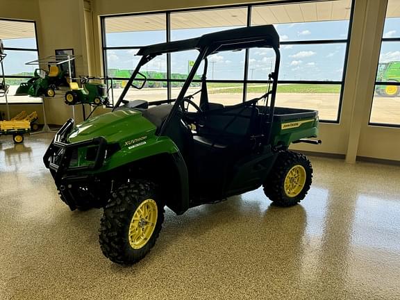 Image of John Deere XUV 590M equipment image 4