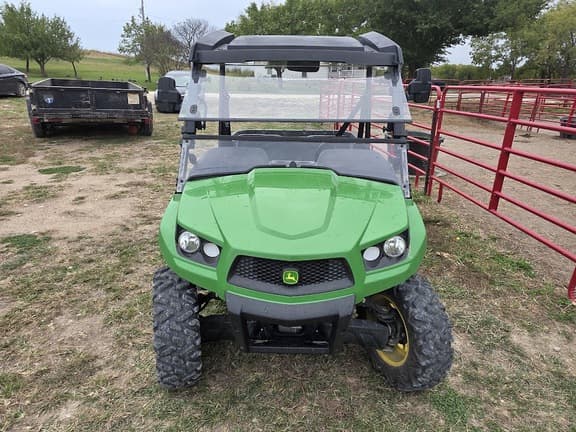 Image of John Deere XUV 590M equipment image 2