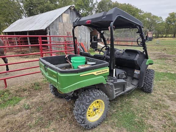 Image of John Deere XUV 590M equipment image 4