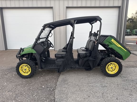 2024 John Deere XUV 590M S4 Equipment Image0