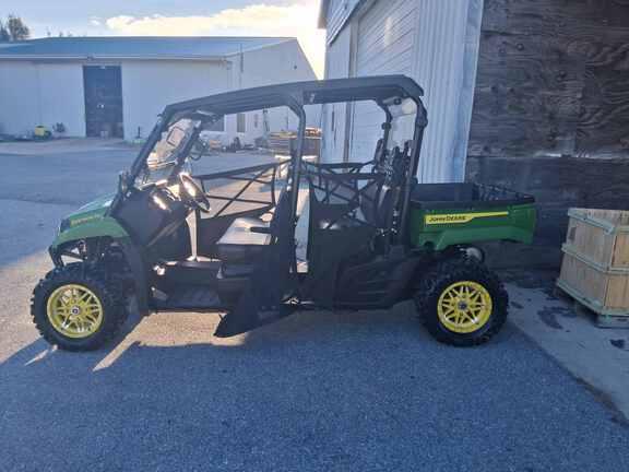 Image of John Deere XUV 590M S4 equipment image 2