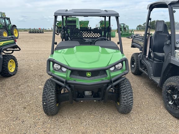 Image of John Deere XUV 590M S4 equipment image 2