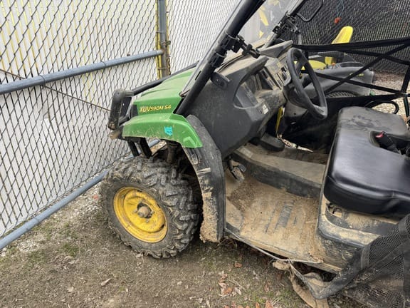 2024 John Deere XUV 590M S4 Equipment Image0