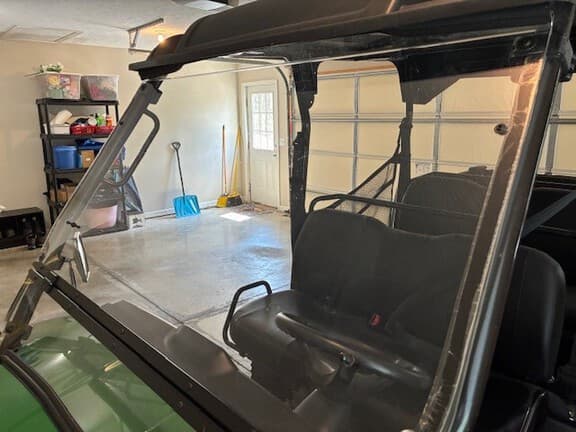 Image of John Deere Gator XUV 825i S4 equipment image 3