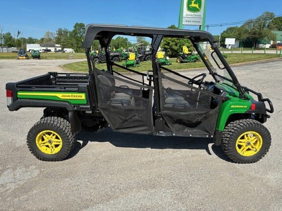 2024 John Deere Gator XUV 825i S4 Equipment Image0
