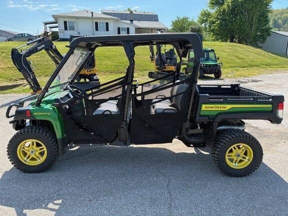 Image of John Deere Gator XUV 825i S4 equipment image 3