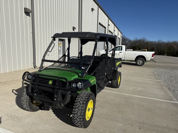 Image of John Deere XUV 825M equipment image 1