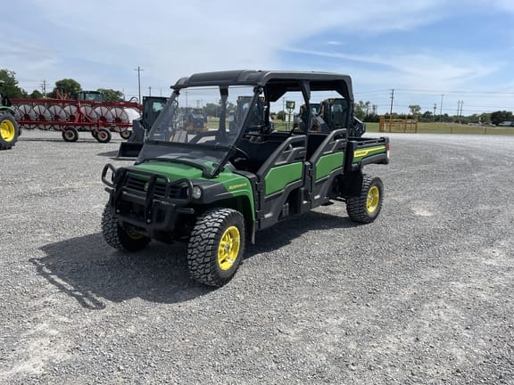 2024 John Deere XUV 825M Equipment Image0