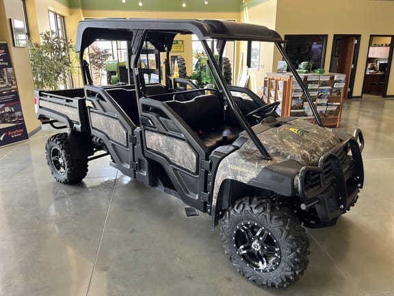 2024 John Deere XUV 825M S4 Equipment Image0