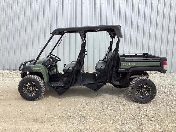 Image of John Deere XUV 825M S4 Primary image